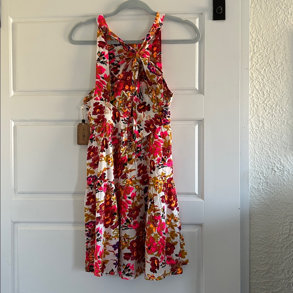 Open Back! So Many Likes!! - Picture 2 of 5
